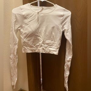 Brand new lululemon Ebb to street long sleeve top white size 6